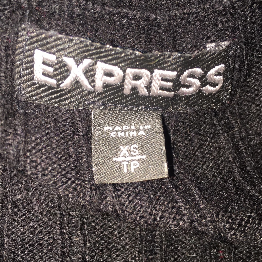 Express - Picture 4 of 4